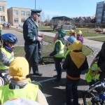 Prieš kapitonų rungtį R. Vinčiūnas aptarė su vaikais, kokios 4 dalys privalo būti kiekviename dviratyje