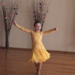Elantė Kontrimaitė šoko linksmą šokį